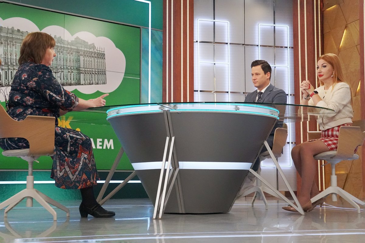 Почему на старых фото никто не улыбается: правда, которую вы не знали
